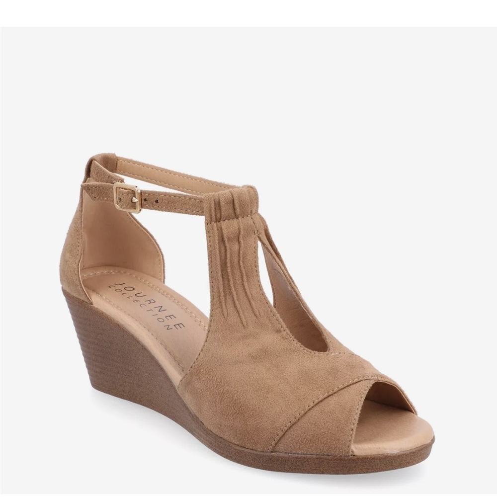Journee Collection Kedzie Taupe Wedge Sandals New Size 6 1/2 Wide